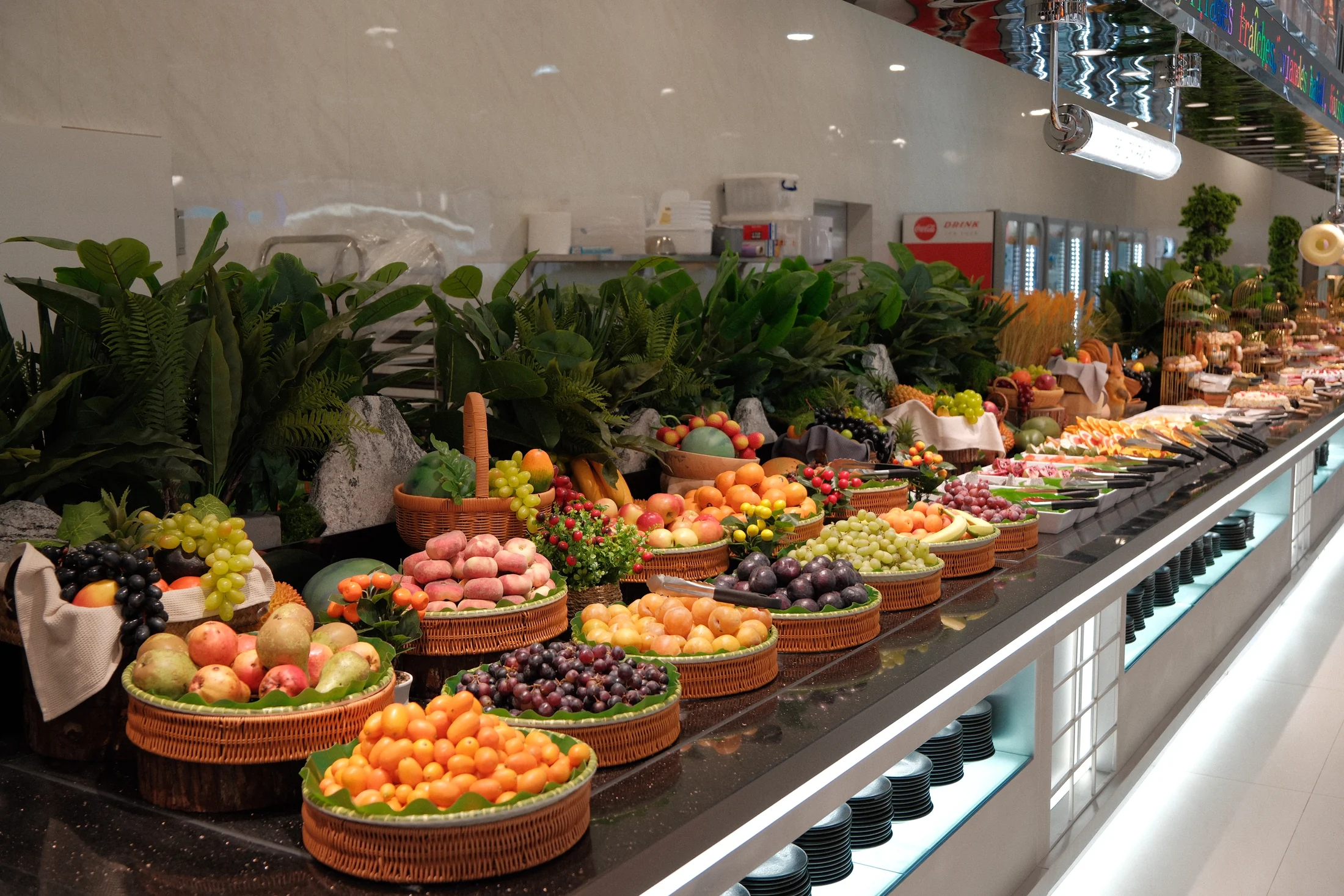 Grand buffet de fruits frais