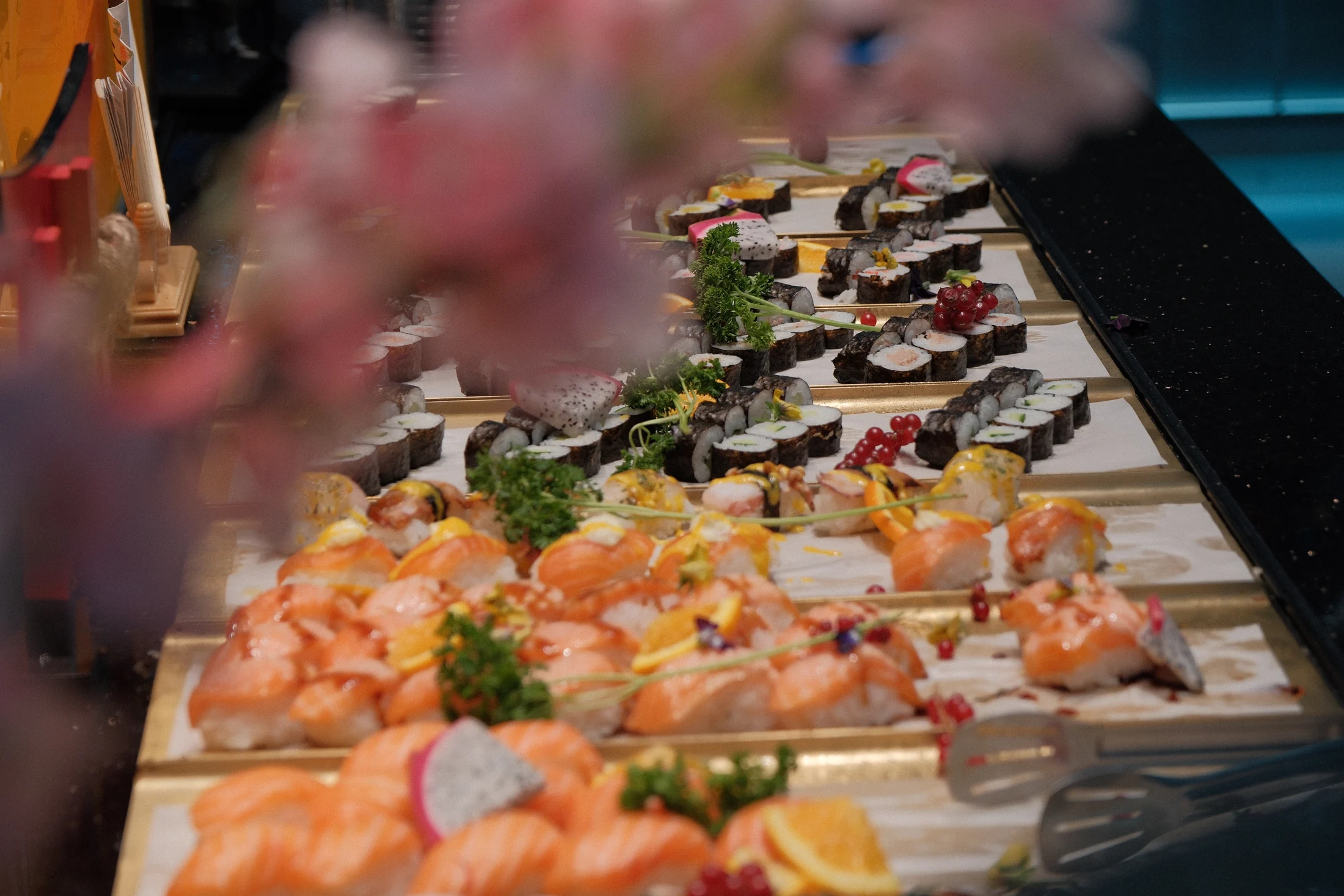 Sélection de sushis au buffet GRILL' INN